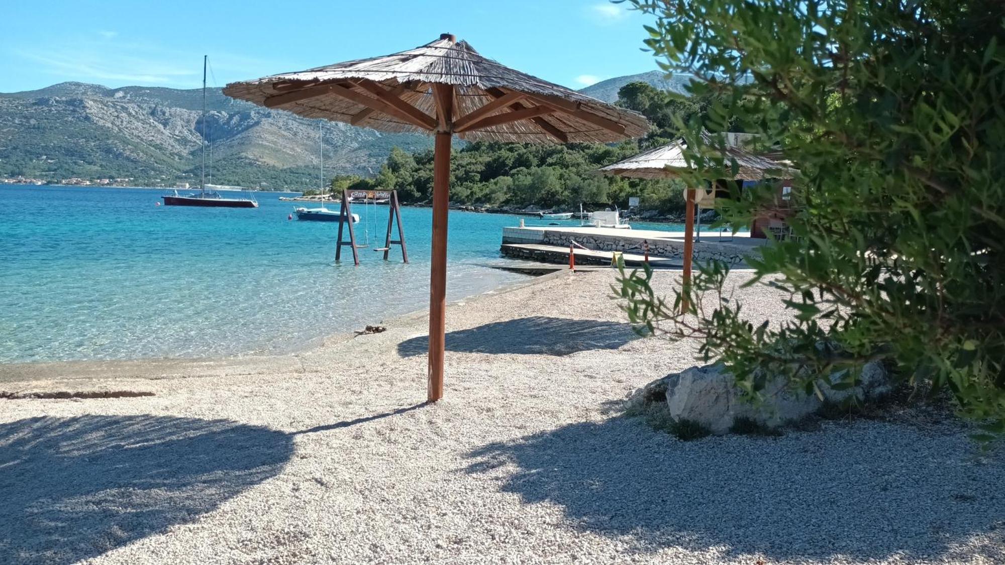 Holiday Home Villa Kastel Zrnovo Экстерьер фото