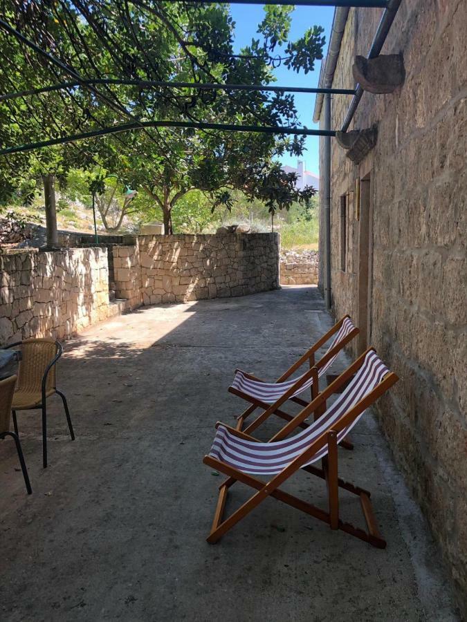 Holiday Home Villa Kastel Zrnovo Экстерьер фото