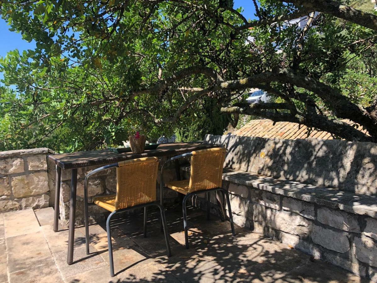 Holiday Home Villa Kastel Zrnovo Экстерьер фото